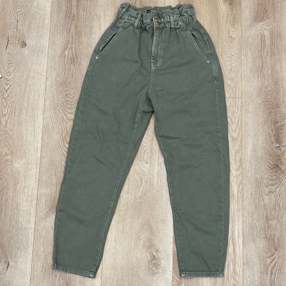 Zara high waisted tapered green pants